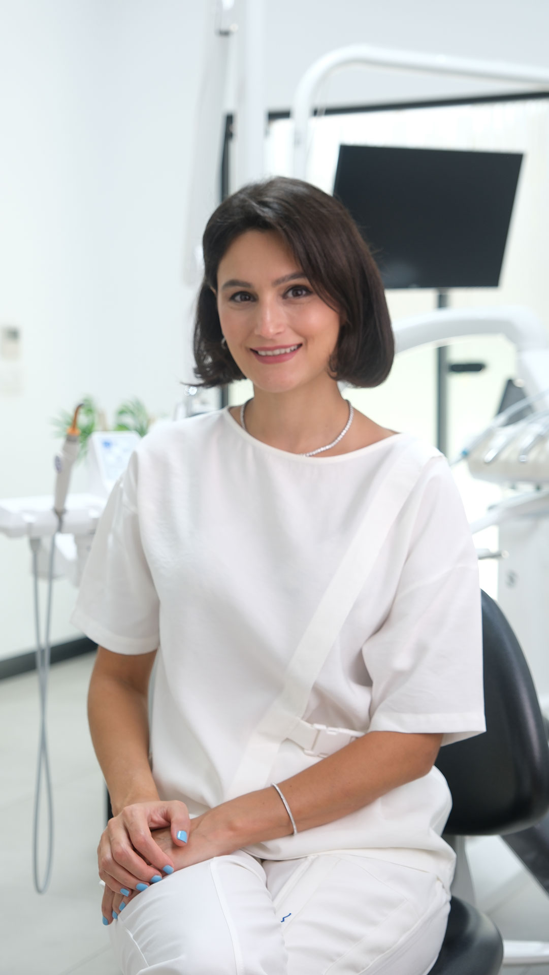 Deniz İnce dijital diş hekimliği kliniğinde